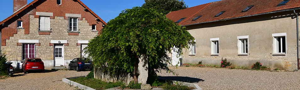 Gîte de groupe La Ferme du Charmois à Monthenault — Photo 1 de La Ferme du Charmois à Monthenault, capacité 34 personnes