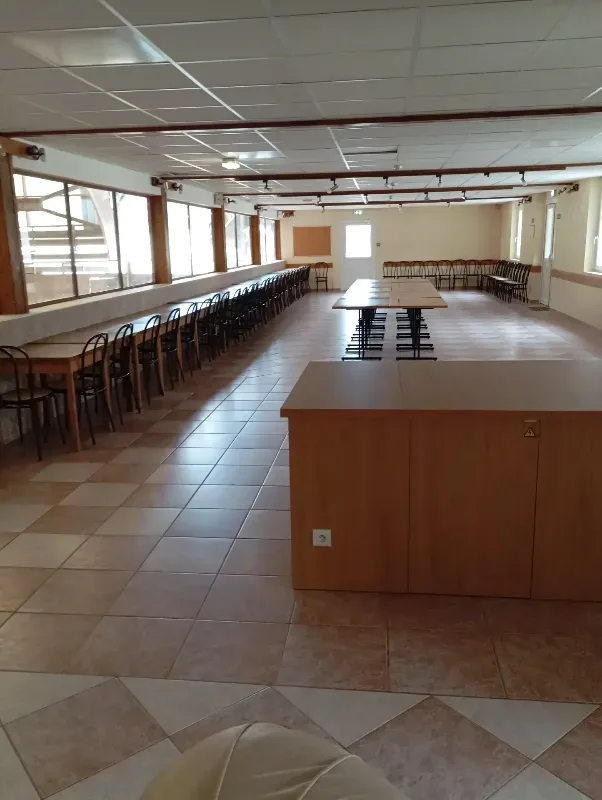 SALLE MANEGE 150 M2