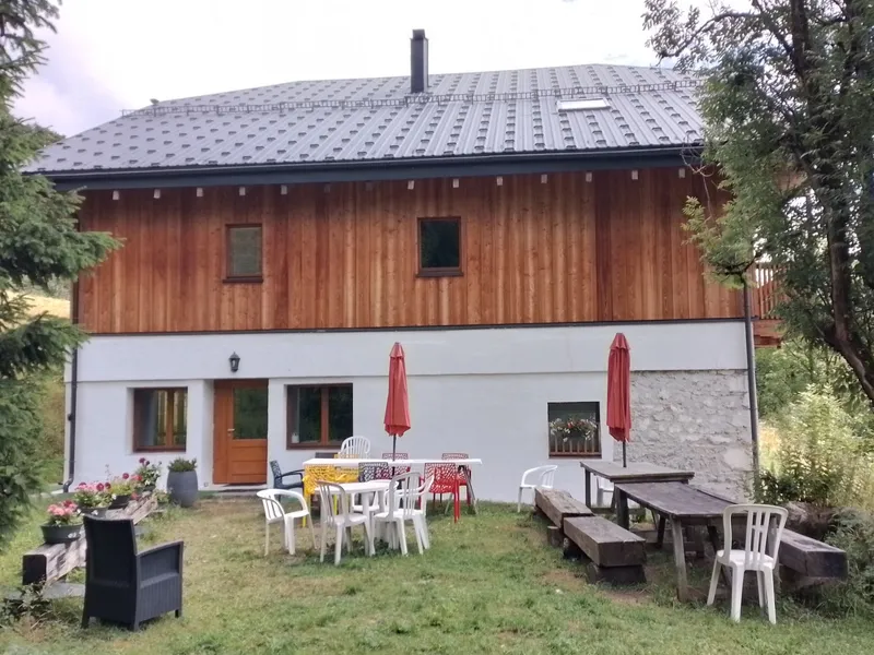 Photo 2 de Le Chalet Saint Joseph "La Balmette" à Le Reposoir