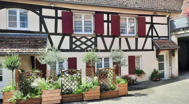 Le Repaire de Hirondelles – SCHARRACHBERGHEIM IRMSTETT