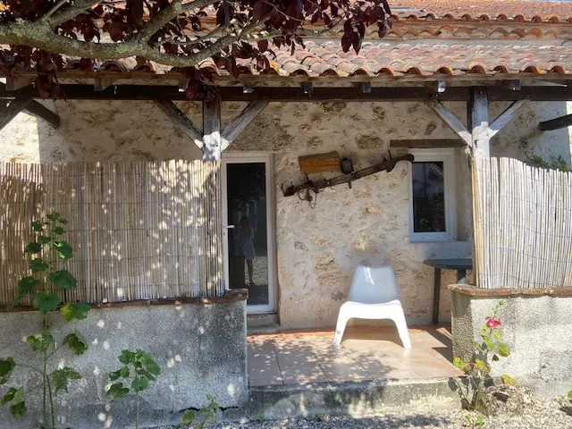 Photo 3 de Domaine de Villot à Sainte-Colombe-de-Villeneuve