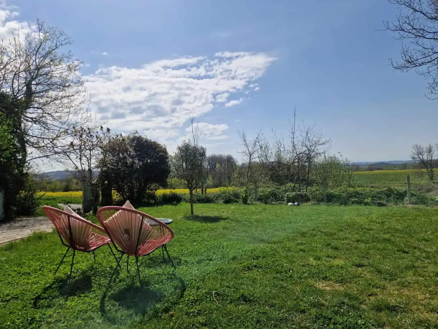 Gîte de groupe Mas Crudel à Parisot — Photo 1 de Mas Crudel à Parisot, capacité 16 personnes