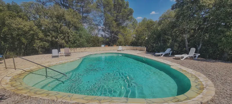 Gîte Les Dryades — gîte de groupe à Salernes