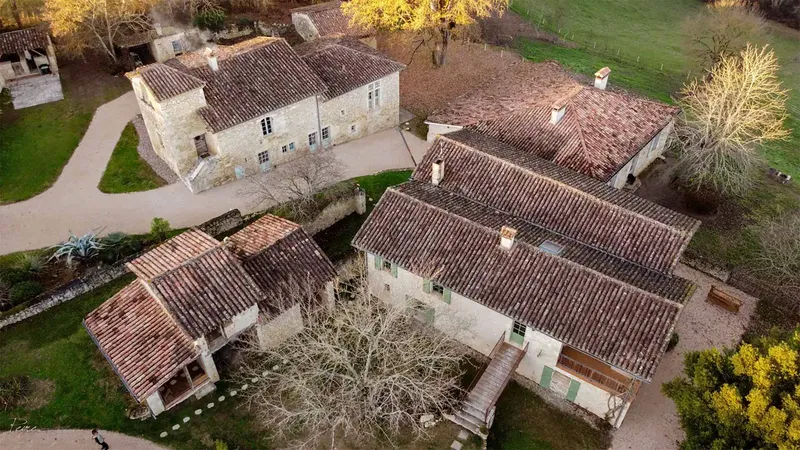 Gîte Le Domaine des Sources — gîte de groupe à Saint-Léonard