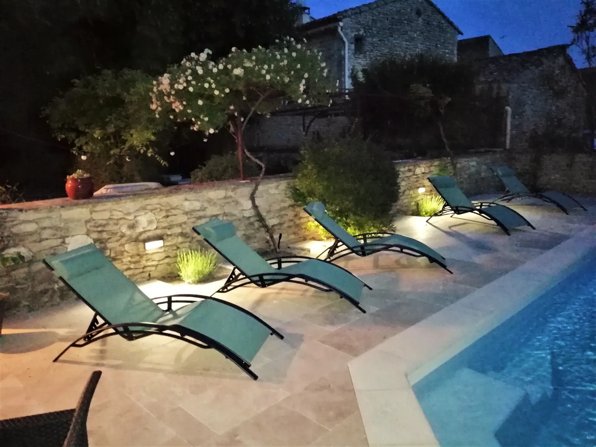 Gîtes Provence et Nature – Cabrières d'Avignon