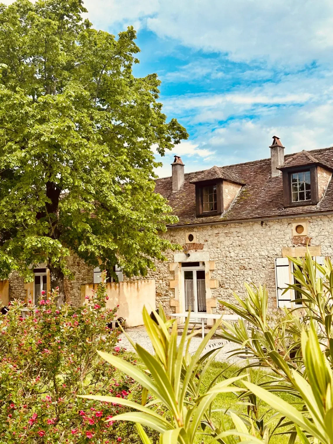 Charmant gite familial au cœur des vignes Bio de Bergerac – gageac et rouillac