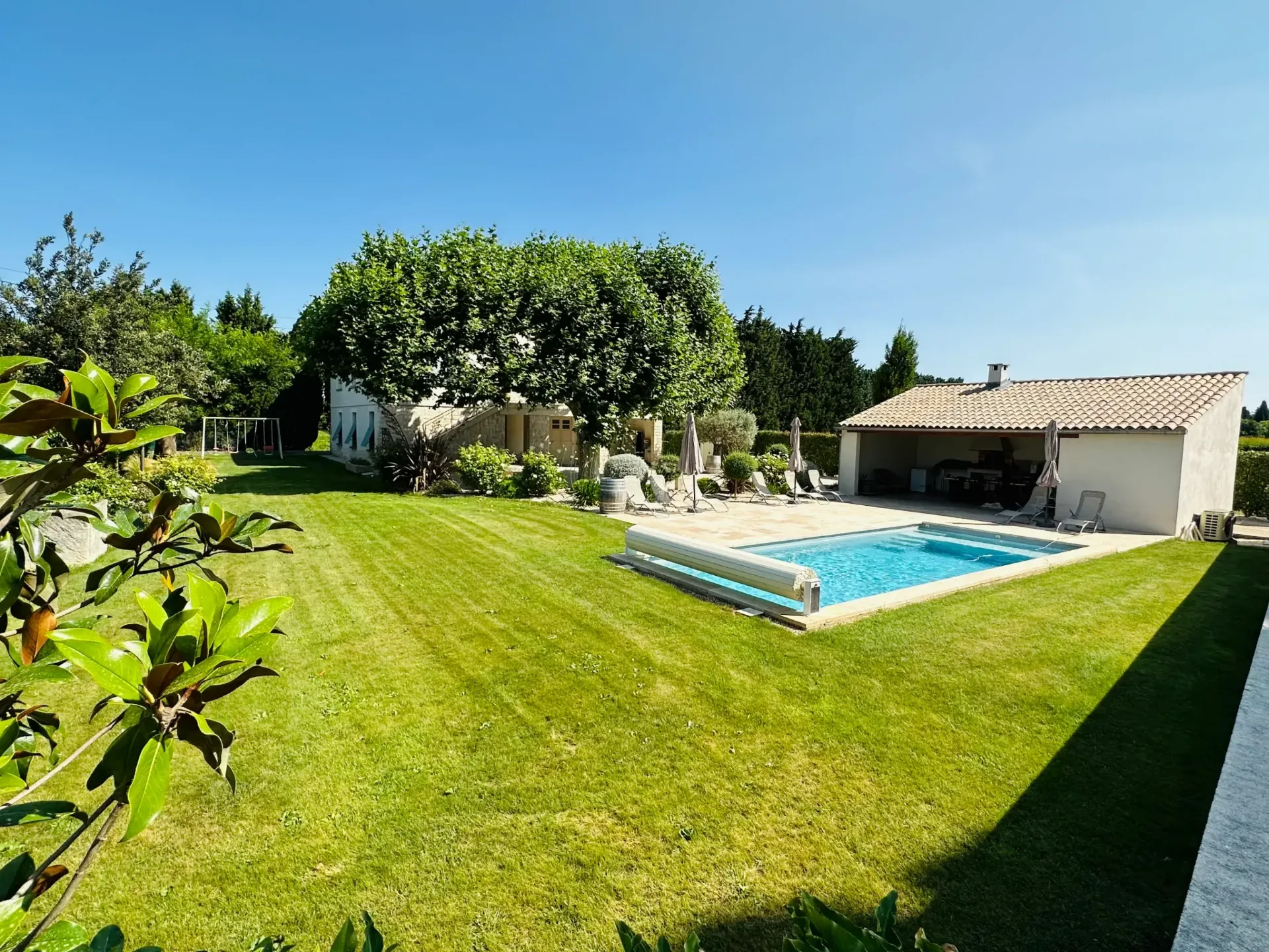 Gîte de groupe VILLA SAINT JEAN EN PROVENCE à CHATEAURENARD — VILLA SAINT JEAN EN PROVENCE – CHATEAURENARD, capacité 12 personnes