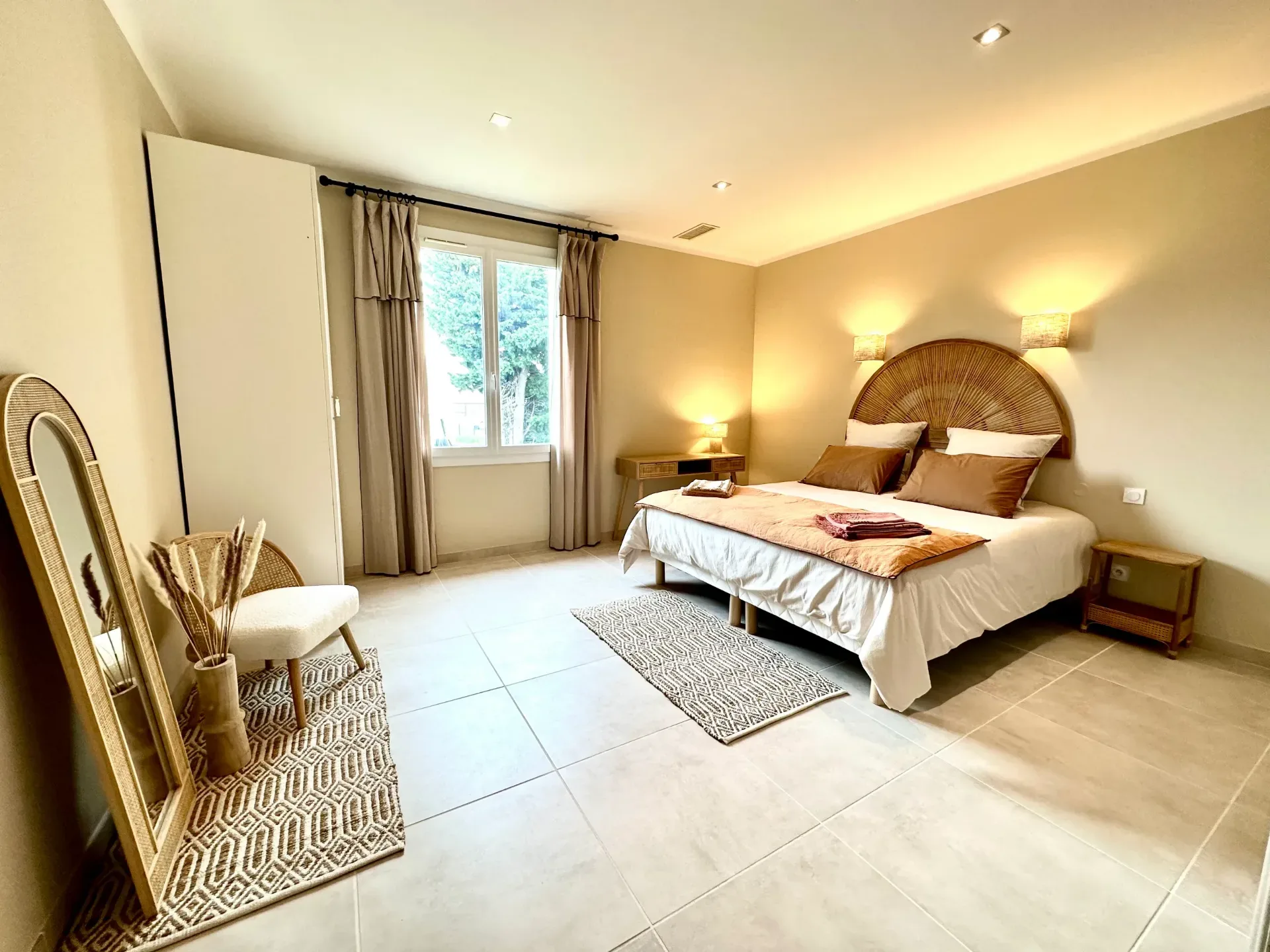 VILLA SAINT JEAN EN PROVENCE – CHATEAURENARD