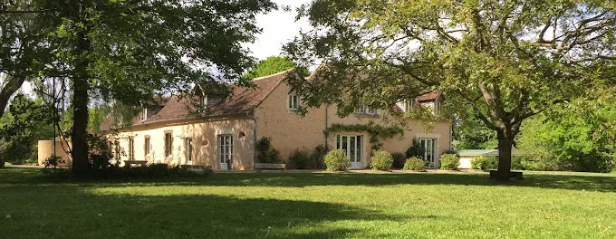 Gîte de groupe Les Petites Moulines à Degré — Photo 1 de Les Petites Moulines à Degré, capacité 52 personnes