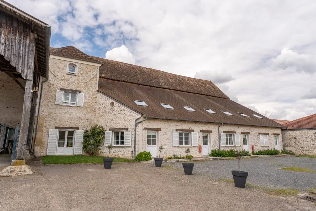 Gîte de groupe La Bullote à Villeneuve-sous-Dammartin — Photo 3 de La Bullote à Villeneuve-sous-Dammartin, capacité 94 personnes