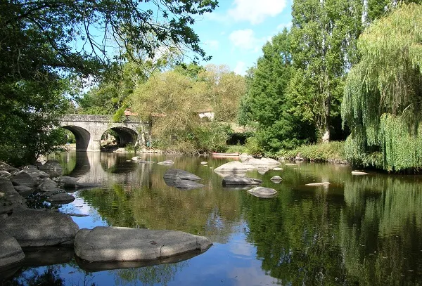 Rassemblement de groupe au Gîte et Nature, domaine écologique à Boussay