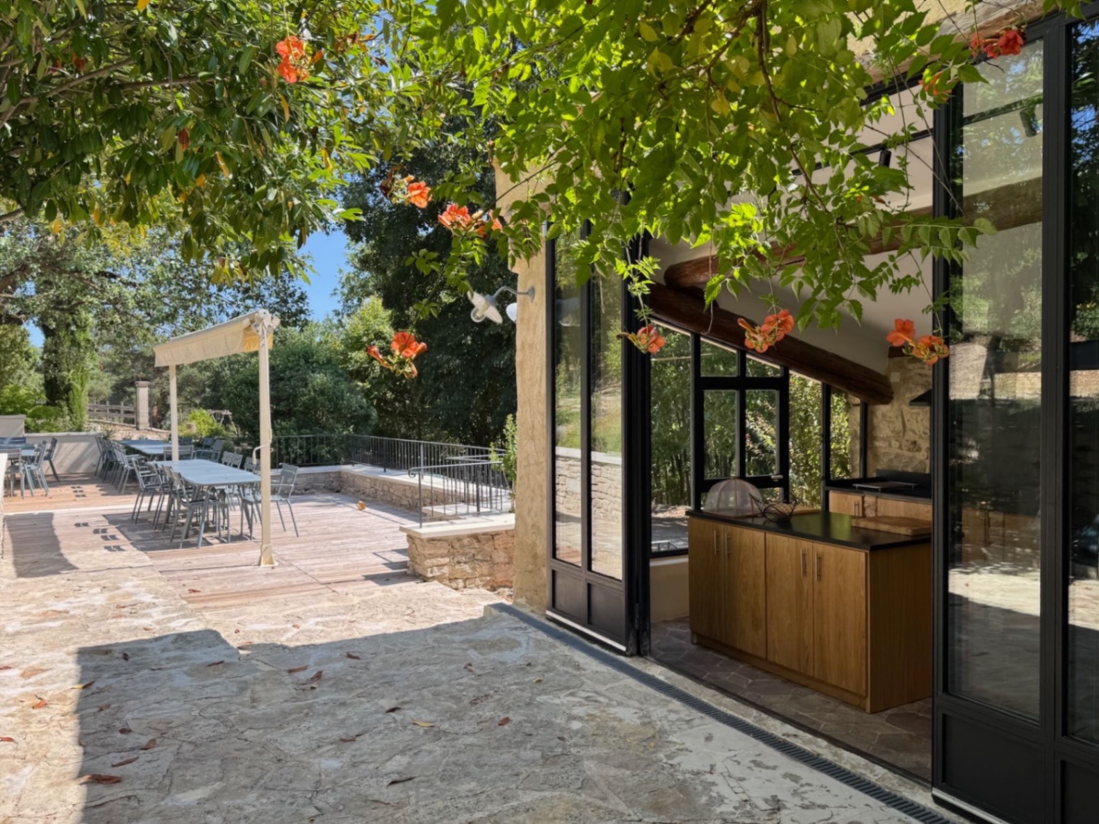 Mas de Kaleiris – Terrase