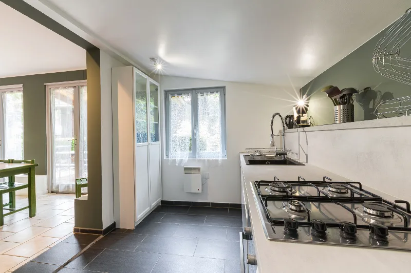 Chalet Groupe 10 couchages, cuisine 20 personnes dans le PRL camping Chalets De La Wormsa