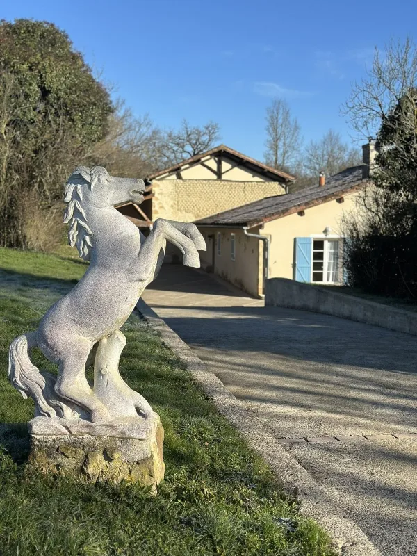 Gîte Gîte Domaine Rey — gîte de groupe à Loubersan