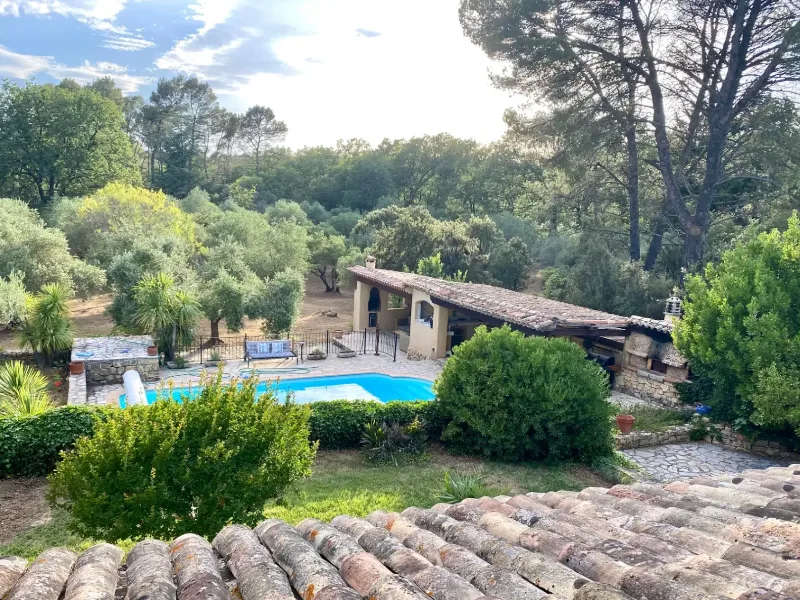 Mas Les Heures Bleues – Lorgues- en pleine nature