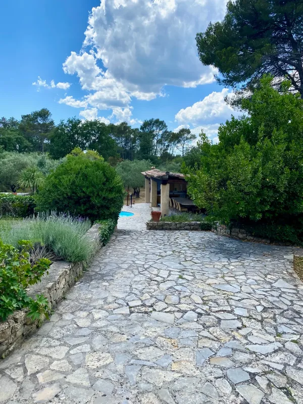 Mas Les Heures Bleues – Lorgues- terrasse