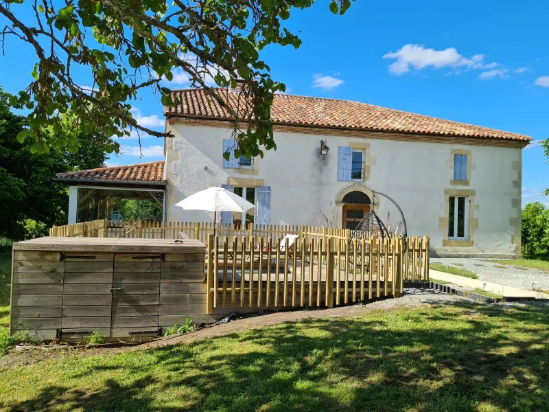 Gîte Maison Pénélopé — gîte de groupe à Pinel-Hauterive
