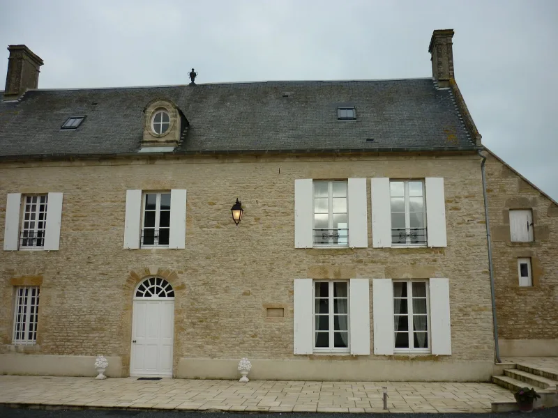 Gîte Logis du Pavillon — gîte de groupe à Longues-sur-Mer