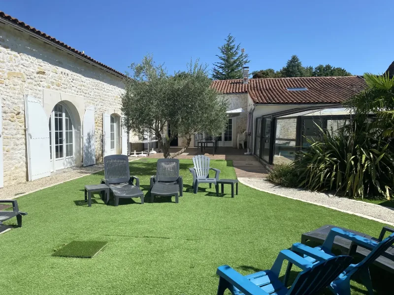 Gîte La Grande Champagne — gîte de groupe à Rioux