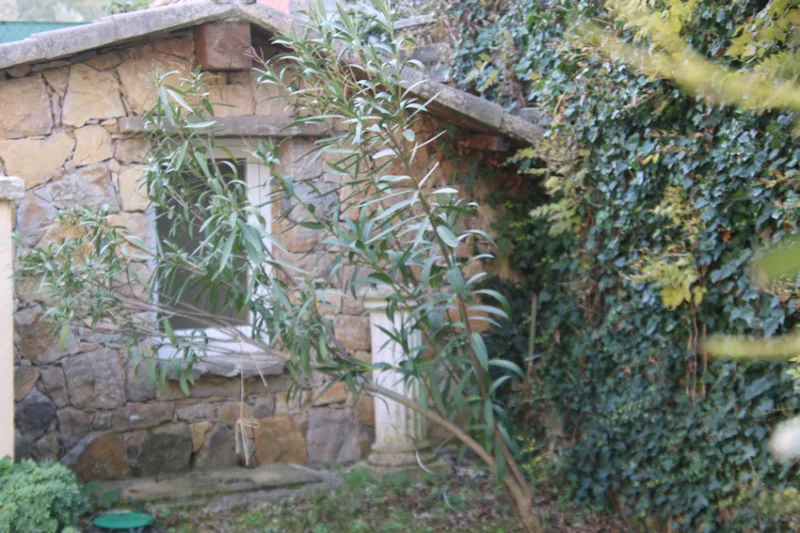 Extérieur et jardin du Mas des Lucioles à La Gaude
