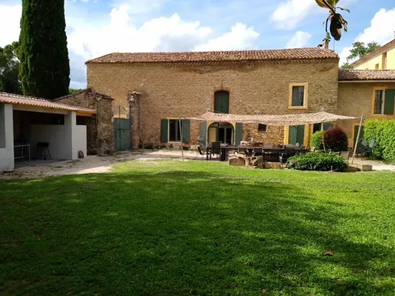 Domaine du Grand Causeran – Entraigues-sur-la-Sorgue