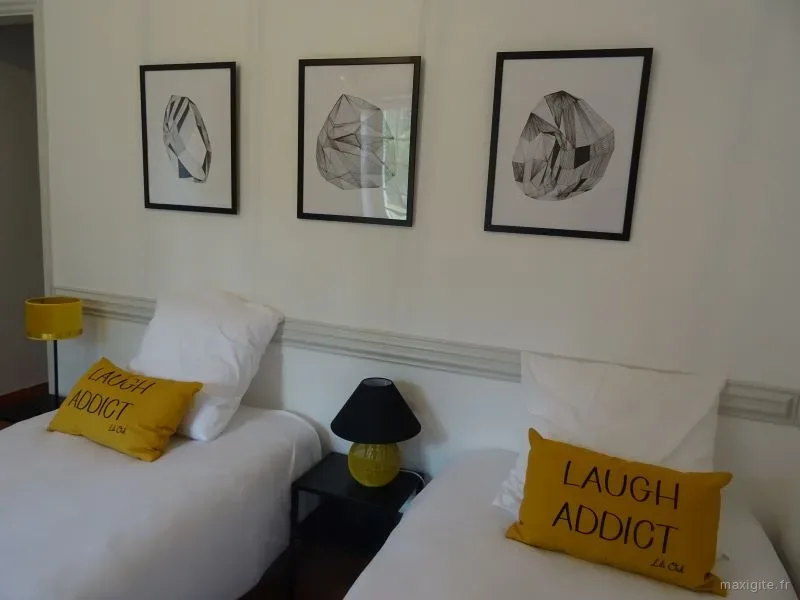 La chambre "Ambiance Contemporaine" de 2 lits de 90 cm