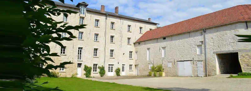 Gîte Le Moulin de Saint Victor — gîte de groupe à Baron