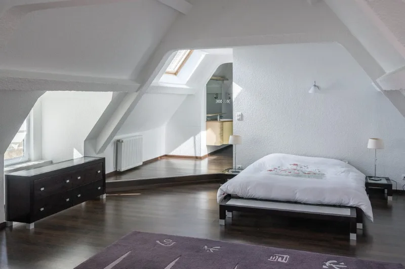 Chambre Moselle avec lit double et vue sur le jardin