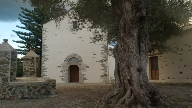 Salle Saint Jean-Baptiste, ancienne église convertie en espace polyvalent jusqu'à 150 personnes