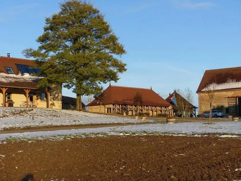 Gîte de groupe Hameau des Damayots à Montbeugny — Hameau des Damayots – Montbeugny, capacité 42 personnes