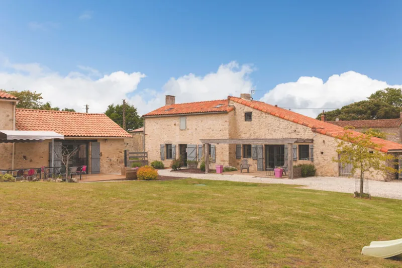 Gîte Gîte SO'délices — gîte de groupe à Saint-Étienne-du-Bois