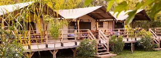 Photo de Les Lodges de la Chênaie