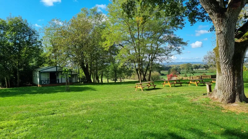 Gîte Domaine de Puech Merlhou — gîte de groupe à Saint-Grégoire
