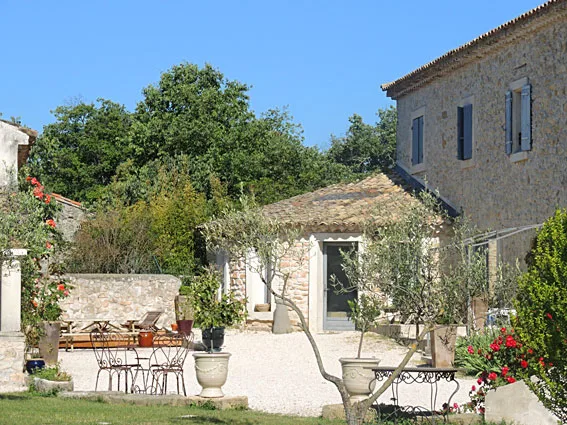 Gîte Mas du Grand Vallen — gîte de groupe à Vallérargues