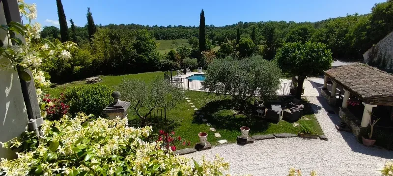 Gîte Mas du Grand Vallen — gîte de groupe à Vallérargues
