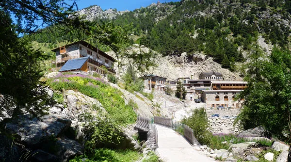 Gîte Neige et Merveilles — gîte de groupe à Tende