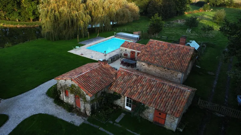 Gîte L'Étang Neuf — gîte de groupe à Sèvremont