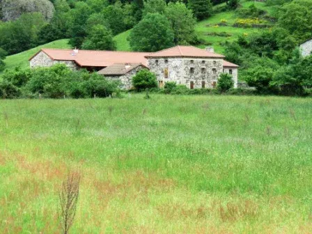 Photo 3 de Domaine du Pradel à Saint-Julien-des-Chazes