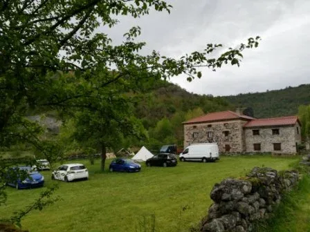Photo 2 de Domaine du Pradel à Saint-Julien-des-Chazes