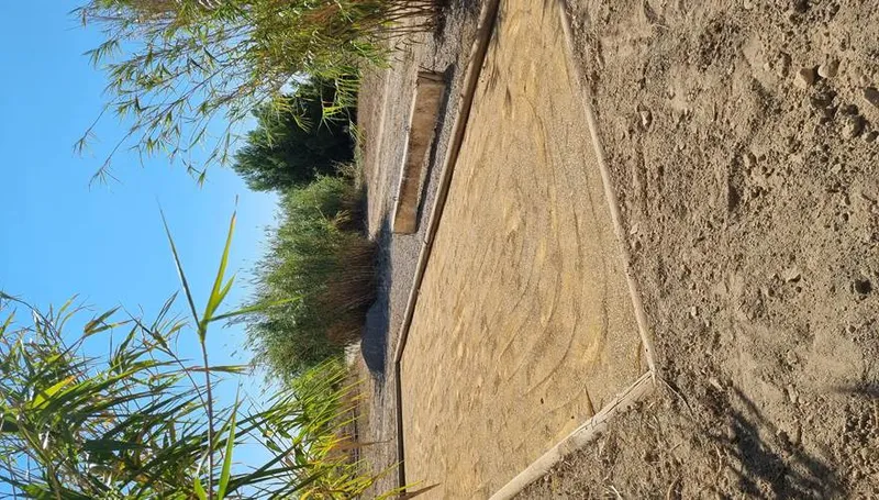 Terrain de petanque amenage dans le parc du domaine