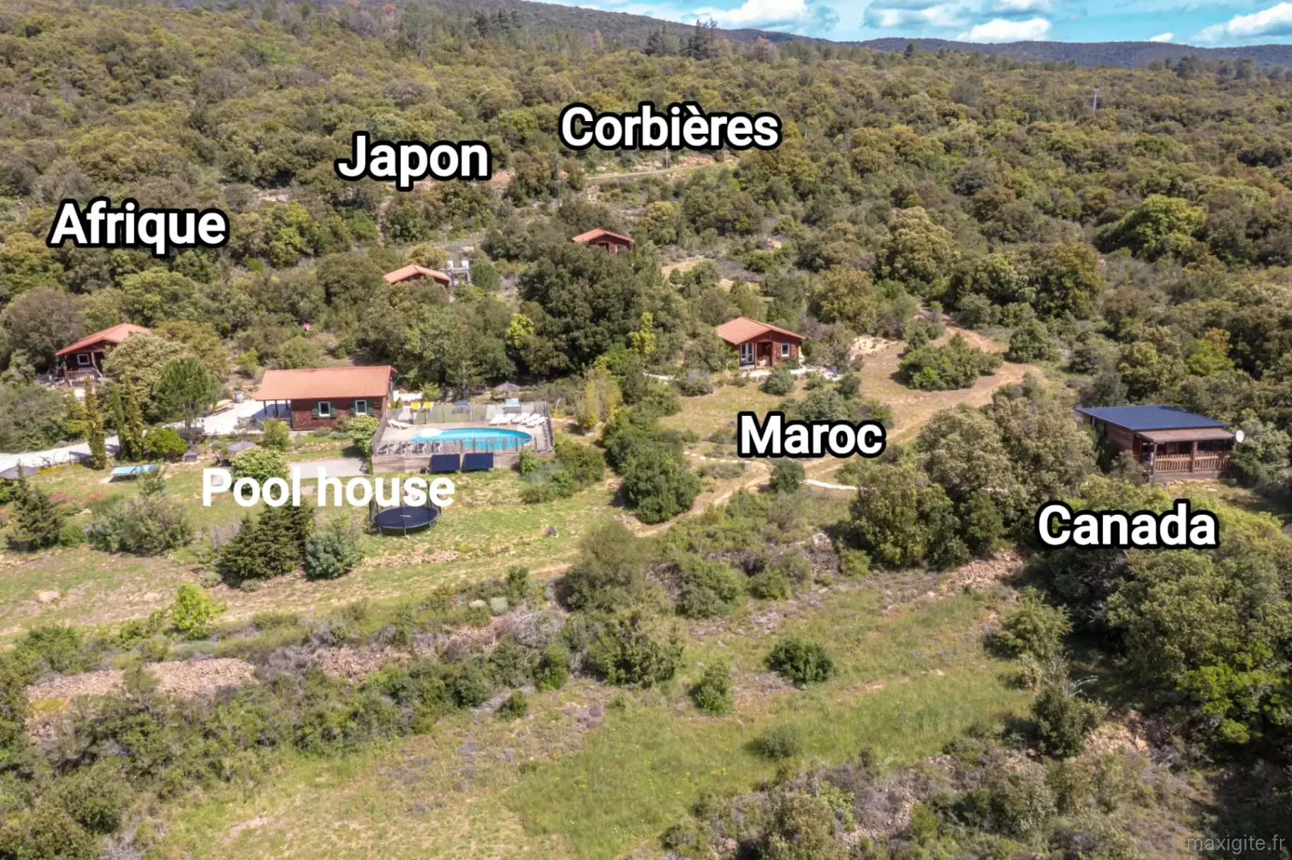Gîtes Les Casots – vue d'ensemble du domaine