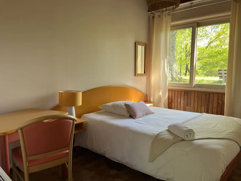 Gîte de groupe Les Jardins du Bataillet à Montégut — Les Jardins du Bataillet, capacité 152 personnes