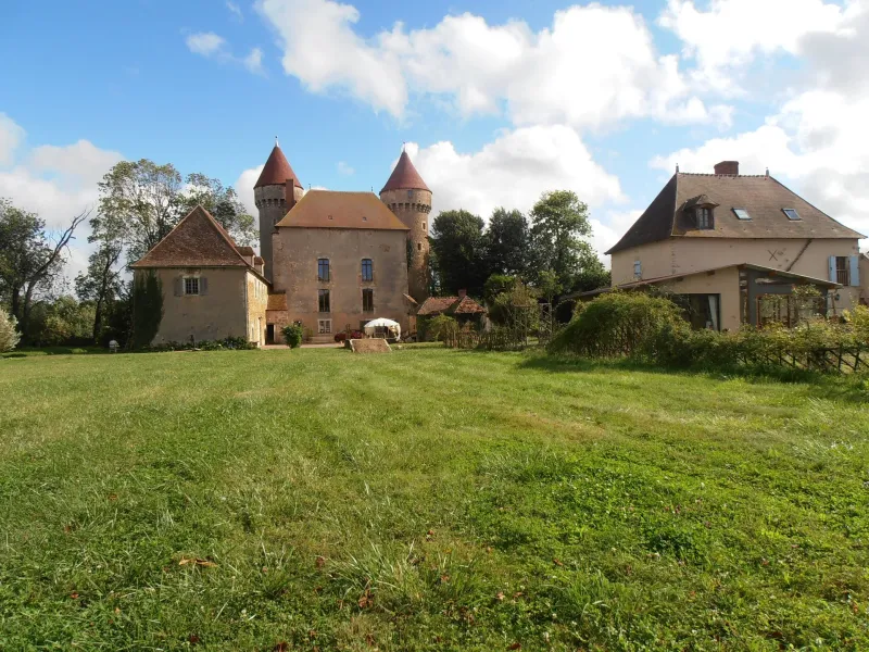 Gîte Château de Celon — gîte de groupe à Celon