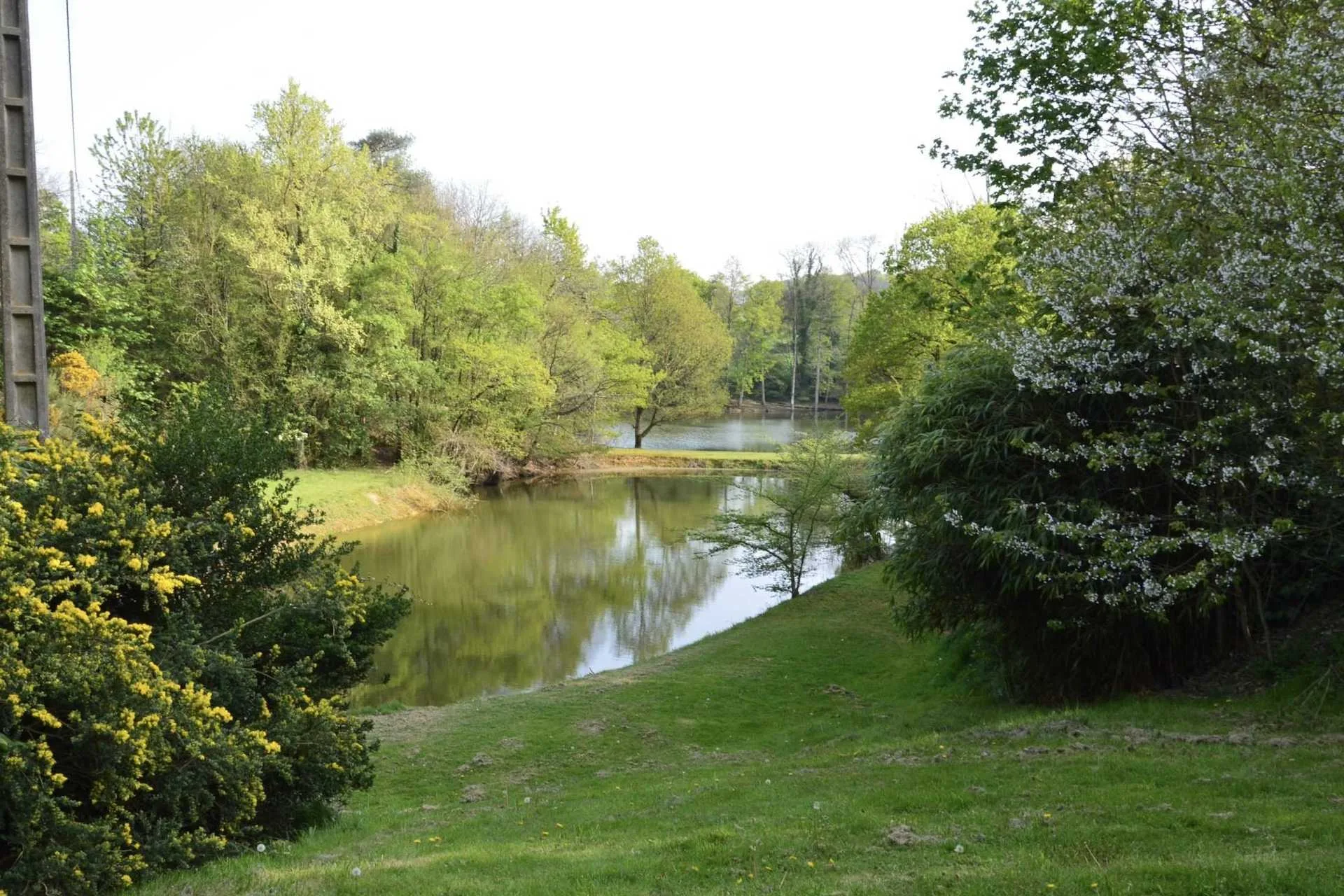 Gîte de groupe Les Gîtes du Lou à Guitté — Photo 1 de Les Gîtes du Lou à Guitté, capacité 20 personnes