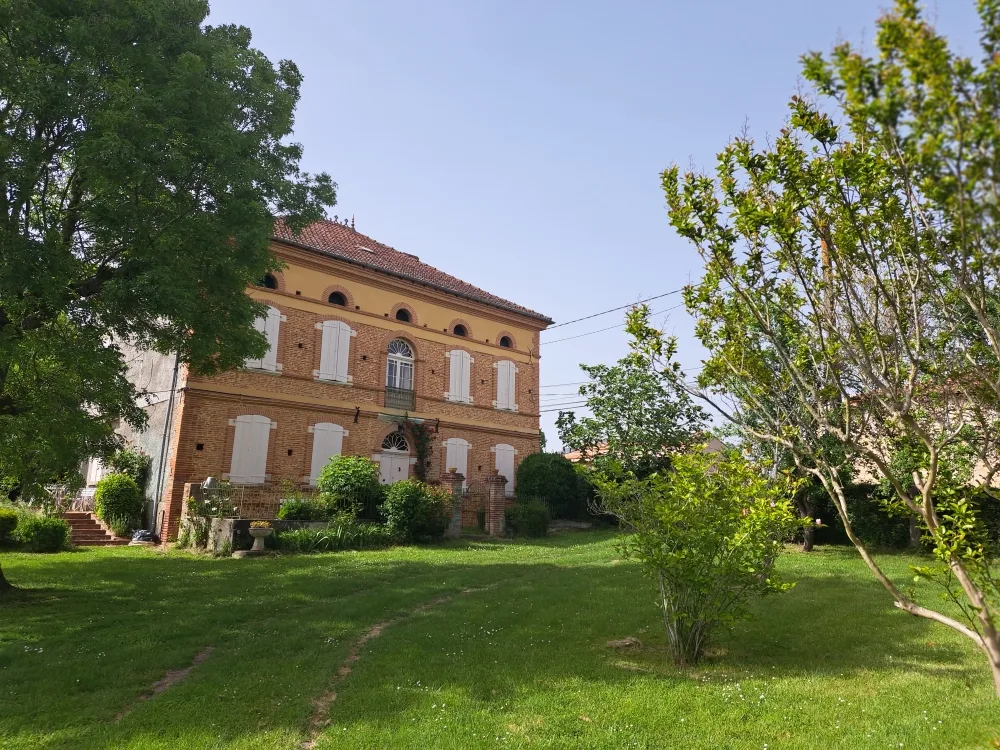 Gîte de groupe Chez Elisa à Le Fousseret — Photo 1 de Chez Elisa à Le Fousseret, capacité 14 personnes