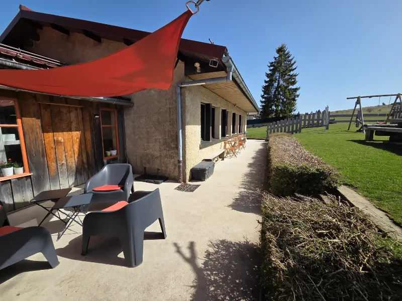 Gîte Gîte La Randonnée — gîte de groupe à Les Fourgs
