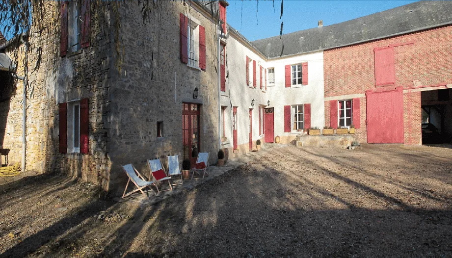 Gîte de groupe La Maison Saint Nicolas à Vexin-sur-Epte — Photo 1 de La Maison Saint Nicolas à Vexin-sur-Epte, capacité 30 personnes