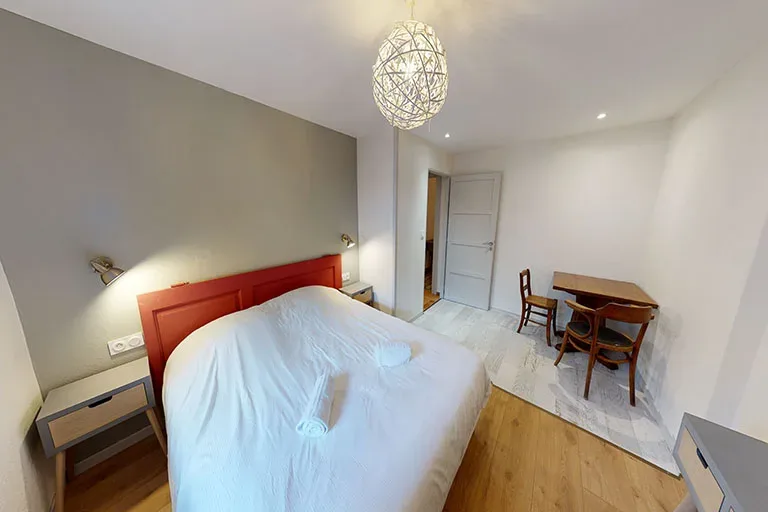 Chambre PMR au rdc La Villa des 3 Sommets – Sondernach